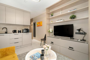 Nadolnik Studio Apartments with Balcony & AC by Rent like home